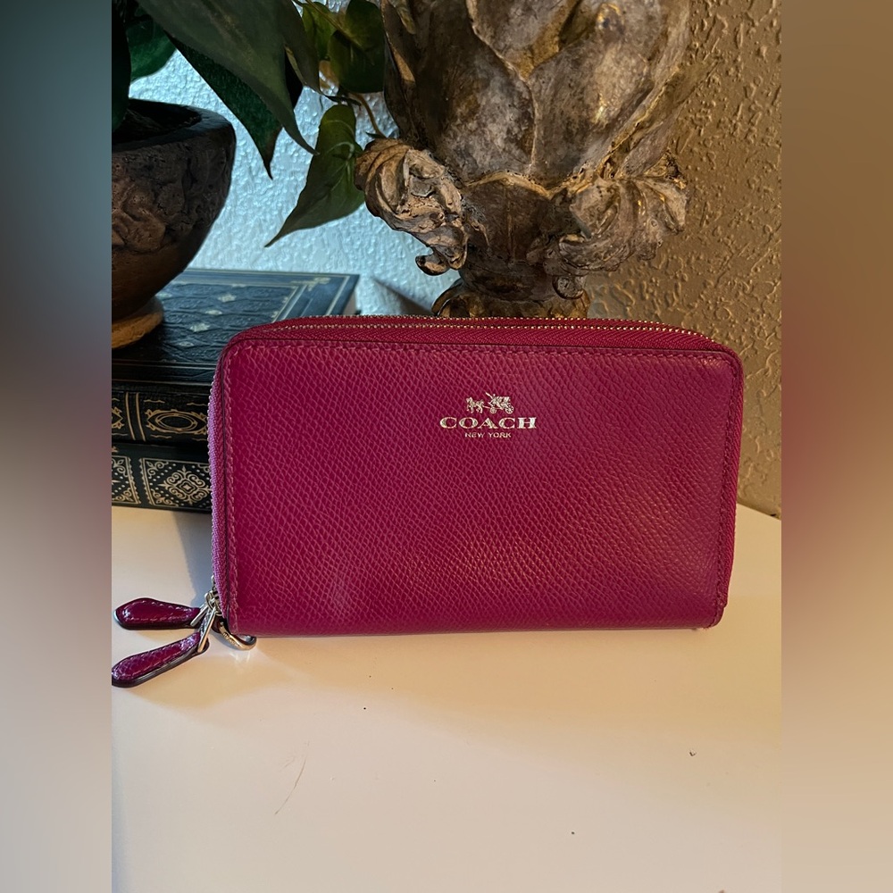 Coach Fuchsia Leather Double Zip Wallet